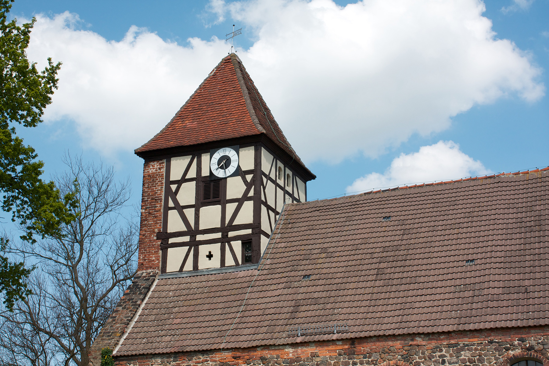 Frühjahrsputz Rosianer Kirche